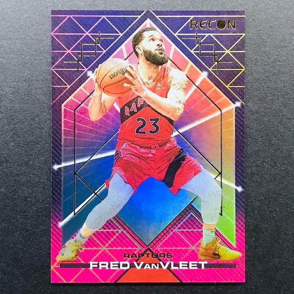 Fred VanVleet - 2021-22 Panini Recon Holo #36 - Picture 1 of 2